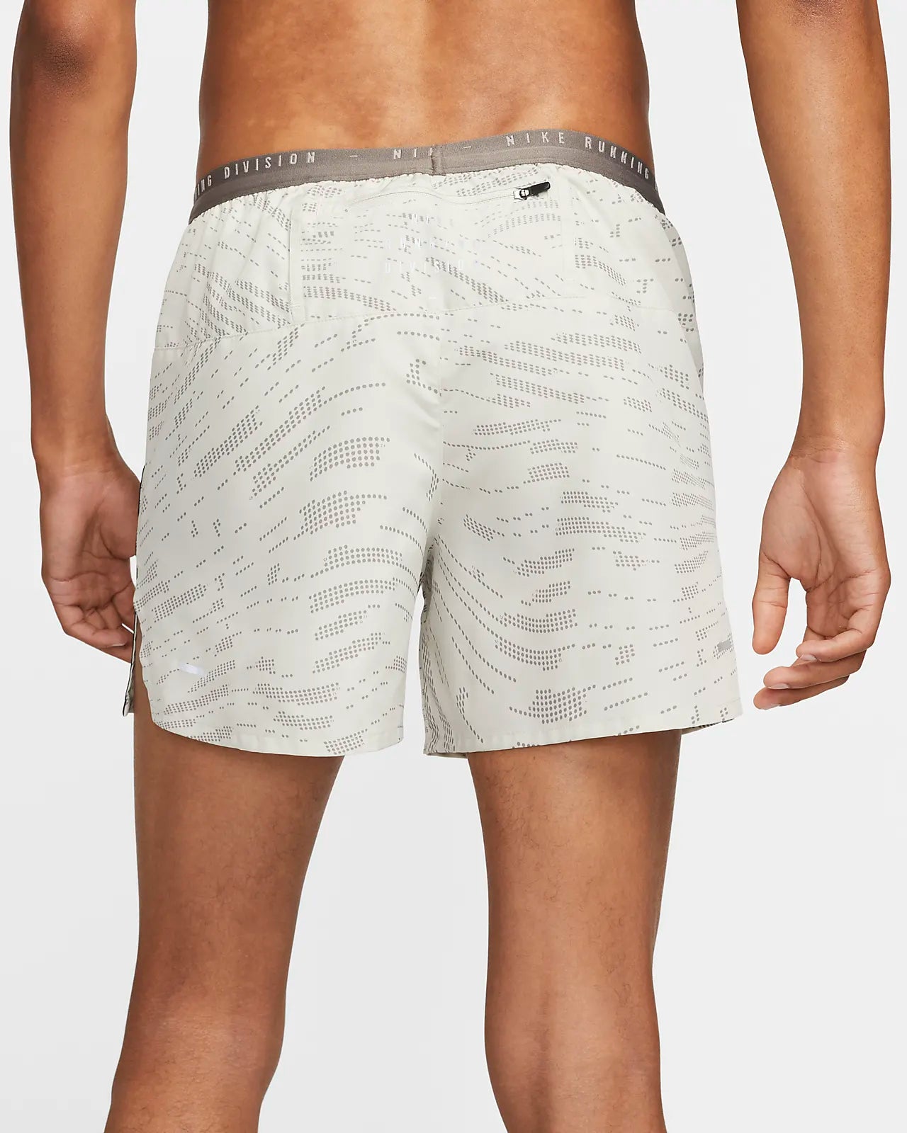 NIKE RUNNING DIVISION SHORTS