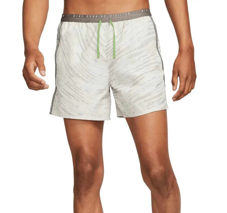 NIKE RUNNING DIVISION SHORTS