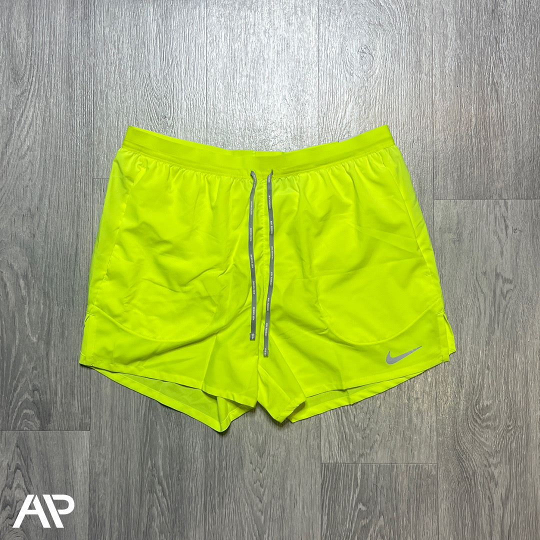 NIKE FLEX STRIDE SHORTS VOLT