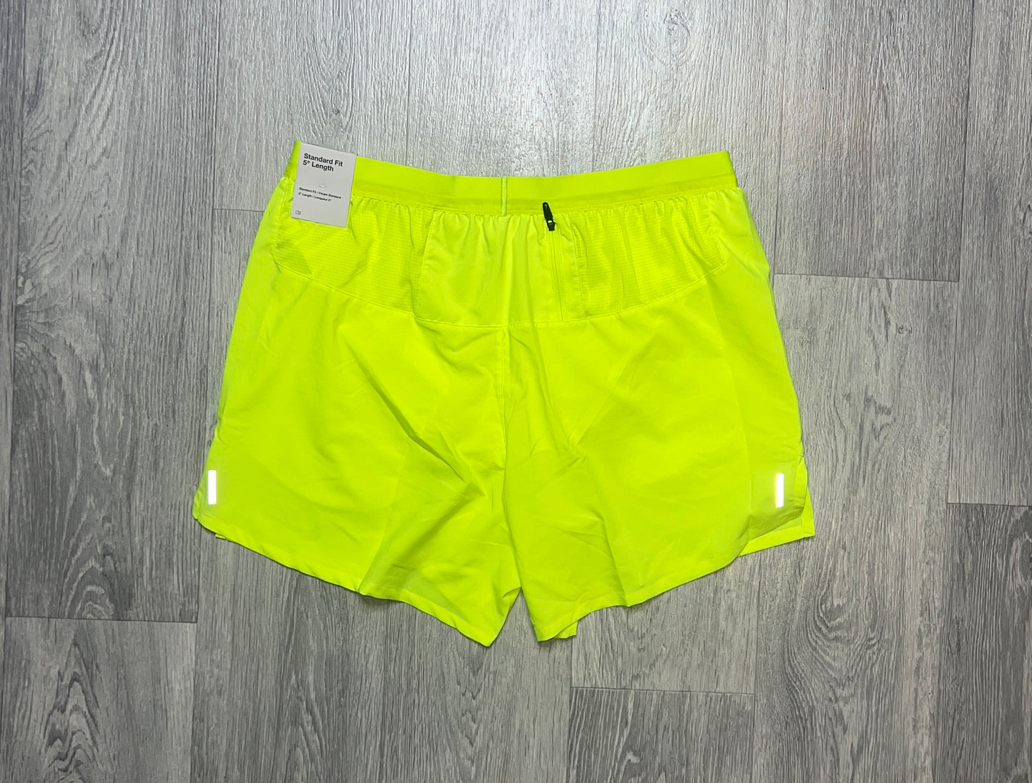 NIKE FLEX STRIDE SHORTS VOLT