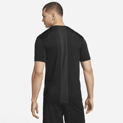 Nike Dri-FIT Men's Seamless Training T-Shirt - Black