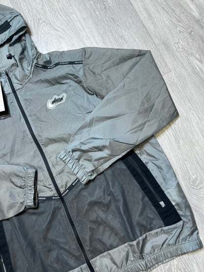 NIKE WILDRUN WINDBREAKER - GREY